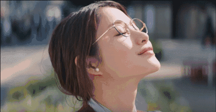 但 女性的性满意度则与女性的自我认同感,自我价值感,事业状态等成
